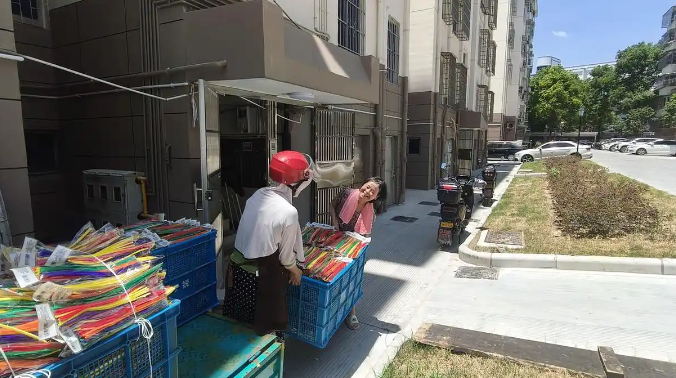 拓寬就業路，北侖新碶零工市場助全齡求職者收到“幸福工單”